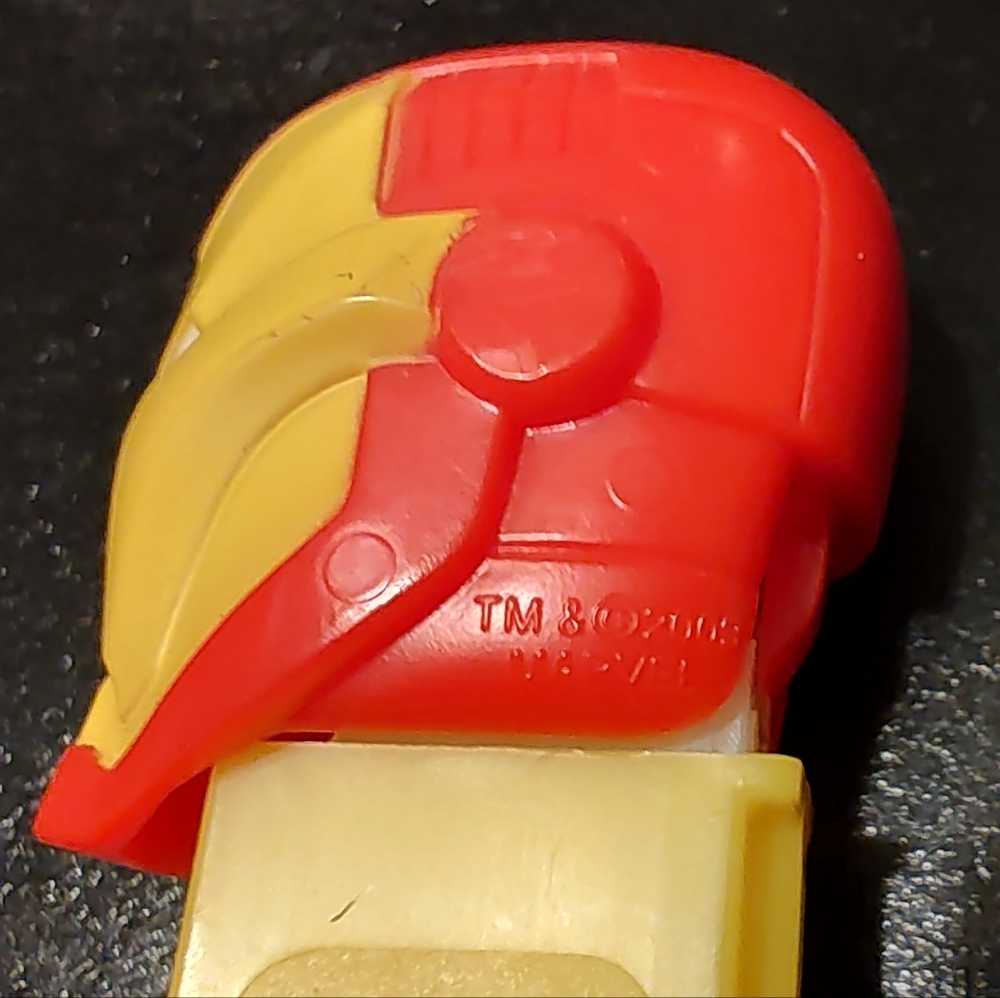 Marvel Spider-Man and  Iron Man Pez Dispensers - 2009 - Retired - Picture 8 of 8